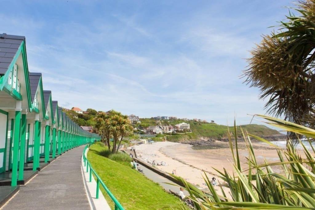 Mumbles - Modern Apartment With Panoramic Sea Views Oystermouth Екстериор снимка
